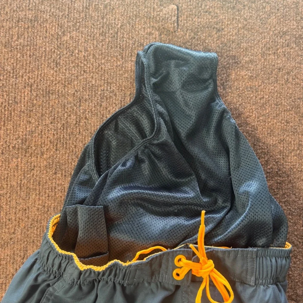 Nike Mens Swim Trunks Small Black Orange Striped Board Shorts Mesh Lined A+ beac